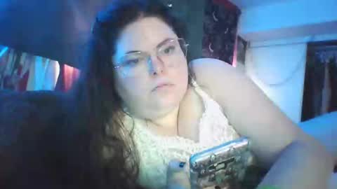 Siofra online show from February 4, 1:48 pm