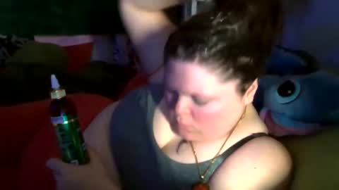 Snapshot of siofra chatting on September 29, 8:24 pm Siofra online show from September 29, 8:24 pm