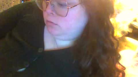 Snapshot of siofra chatting on April 6, 10:16 am Siofra online show from April 6, 10:16 am