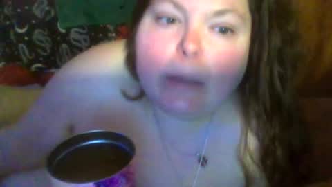 Snapshot of siofra chatting on June 12, 2:27 pm Siofra online show from June 12, 2:27 pm