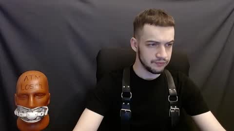 Sir Damien online show from December 11, 2:30 am