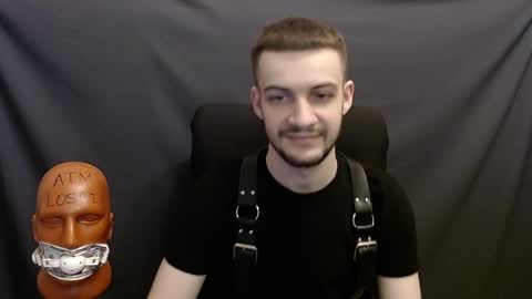 Sir Damien online show from December 11, 9:01 pm