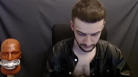 Sir Damien online show from December 15, 4:48 pm