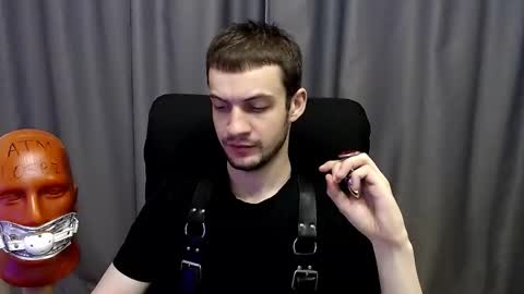 Sir Damien online show from September 19, 2:46 am