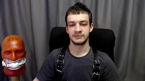 Sir Damien online show from October 4, 8:40 pm