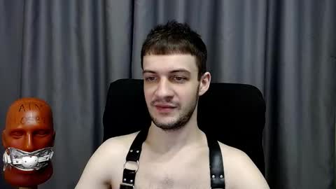 Sir Damien online show from February 20, 8:42 pm