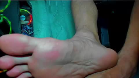 only foot                         worshipers here online show from June 24, 7:29 am
