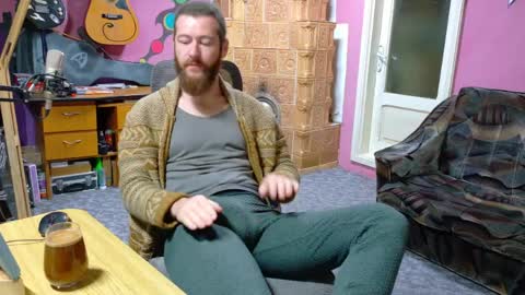 Snapshot of sir_pelo_iv chatting on April 3, 5:05 am I am The Fourth and only Sir. Pelo online show from April 3, 5:05 am