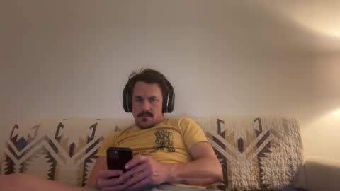 Snapshot of sirbubblesworth chatting on January 28, 7:22 am sirbubblesworth online show from January 28, 7:22 am