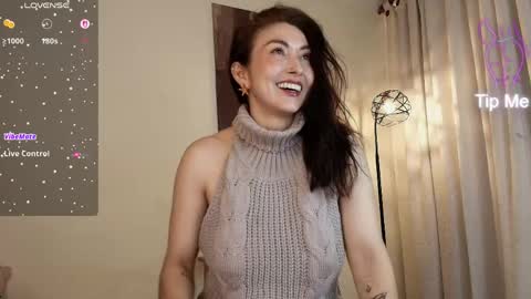 siren indira online show from May 15, 7:10 pm