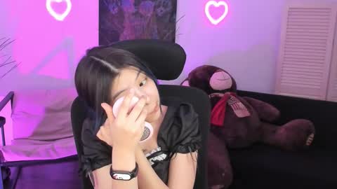 Snapshot of sirenmystique chatting on February 23, 8:06 pm Si online show from February 23, 8:06 pm