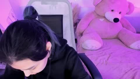 Snapshot of sirenmystique chatting on March 31, 7:25 pm Si online show from March 31, 7:25 pm