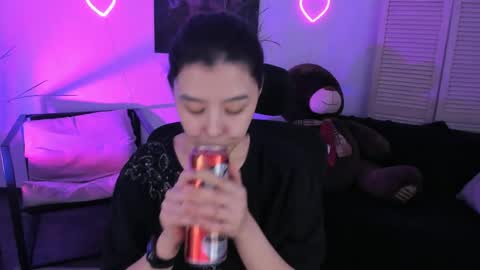 Snapshot of sirenmystique chatting on April 5, 7:44 pm Si online show from April 5, 7:44 pm