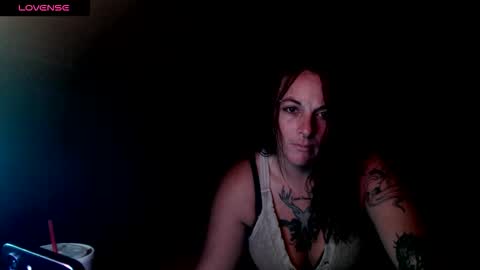 Snapshot of siri30xtasty chatting on October 21, 2:45 am siri30xtasty online show from October 21, 2:45 am