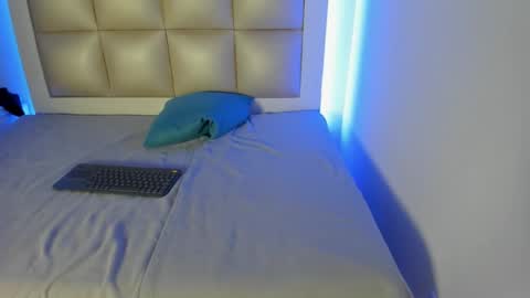 Snapshot of sirio_js chatting on January 13, 9:20 pm sirio_js online show from January 13, 9:20 pm