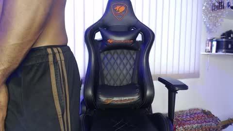 Snapshot of siriss_boyrag chatting on September 22, 8:11 pm siriss_boyrag online show from September 22, 8:11 pm