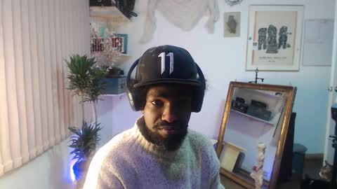 Snapshot of siriss_boyrag chatting on October 13, 12:32 am siriss_boyrag online show from October 13, 12:32 am