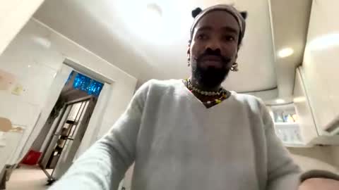 siriss_boyrag online show from February 1, 2:15 pm