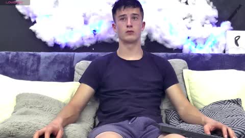 Snapshot of sirredy chatting on September 28, 2:50 am Edy online show from September 28, 2:50 am