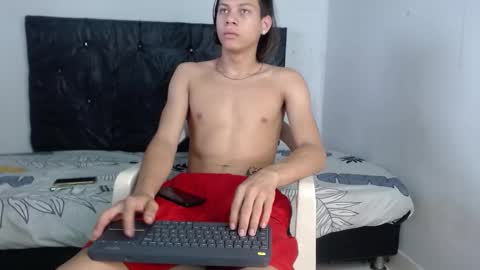 SIR RYANT online show from December 20, 2:57 pm