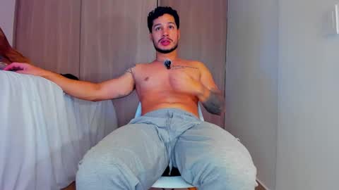 Call me papi online show from May 8, 4:51 am