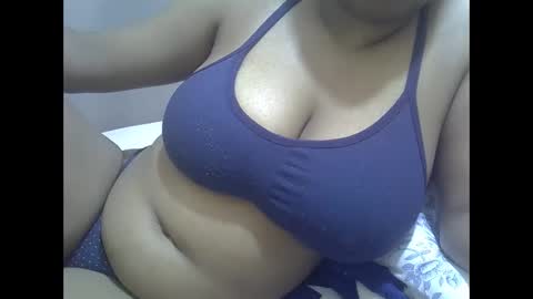 Snapshot of sisibrown97 chatting on March 29, 9:09 am brown online show from March 29, 9:09 am