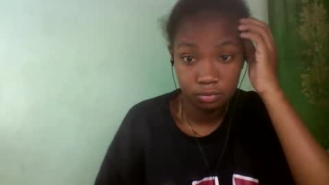 sisih567089 online show from September 14, 8:13 am