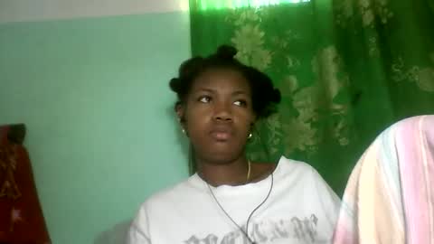 sisih567089 online show from October 17, 5:10 am