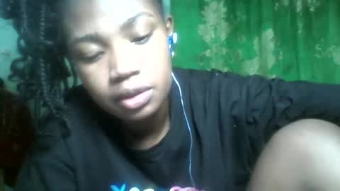 sisih567089 online show from October 24, 5:53 pm