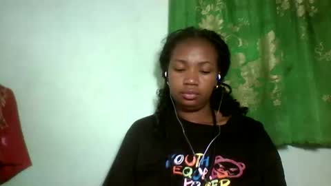 sisih567089 online show from October 28, 7:23 am