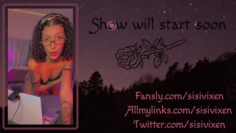 Snapshot of sisivixen chatting on January 15, 1:12 am s i e r r a online show from January 15, 1:12 am