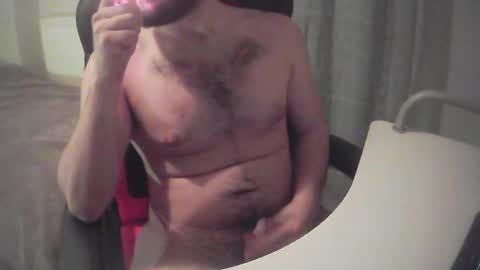 sissy_bear_ online show from March 10, 5:18 pm