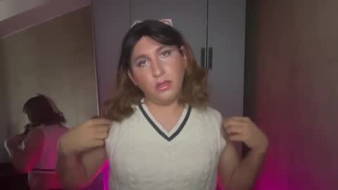 sissymaddieee online show from March 10, 6:35 pm