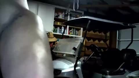 Snapshot of sissymiles chatting on December 18, 7:03 am SissyMiles online show from December 18, 7:03 am