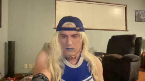 sissysloot9000 online show from July 5, 4:19 am