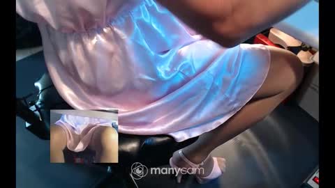 Snapshot of sissyslut6111 chatting on September 24, 11:57 am Sissyslut6111 online show from September 24, 11:57 am