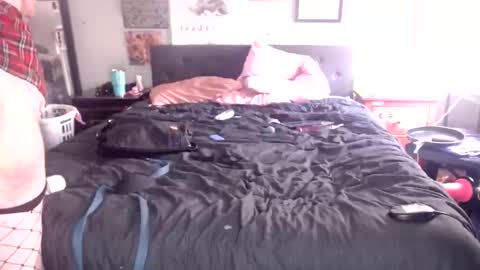 sissyslutliana69 online show from May 19, 7:31 pm