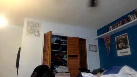 sissyviki online show from September 8, 7:35 pm