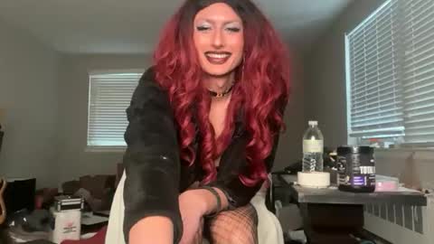 sissyviki online show from February 10, 8:57 pm