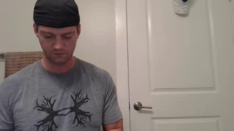 Snapshot of situation137 chatting on January 6, 2:21 pm situation137 online show from January 6, 2:21 pm