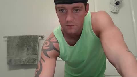 Snapshot of situation137 chatting on January 14, 1:28 pm situation137 online show from January 14, 1:28 pm