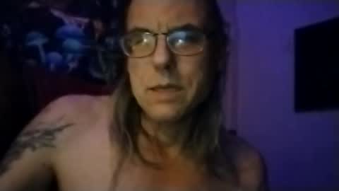 Snapshot of six_will_do chatting on March 7, 6:21 am Jimmy B online show from March 7, 6:21 am