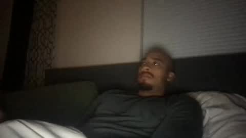 sixpointtwo online show from April 16, 6:25 am