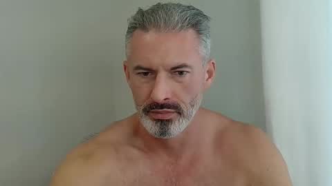 Snapshot of sixsevensixte3n chatting on March 13, 9:21 pm SixSevenSixteen online show from March 13, 9:21 pm