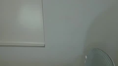 Snapshot of sixsevensixte3n chatting on March 15, 4:07 am SixSevenSixteen online show from March 15, 4:07 am