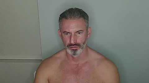 Snapshot of sixsevensixte3n chatting on March 24, 4:39 am SixSevenSixteen online show from March 24, 4:39 am