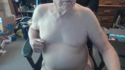 sjbottomboi online show from November 29, 6:33 pm