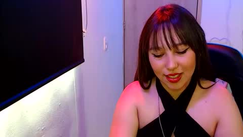 Alice online show from May 13, 6:27 pm