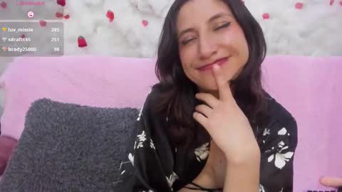 Skarlet  online show from February 22, 5:44 pm