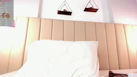 Snapshot of skarlett_monroee chatting on January 16, 10:42 am Skarlet online show from January 16, 10:42 am